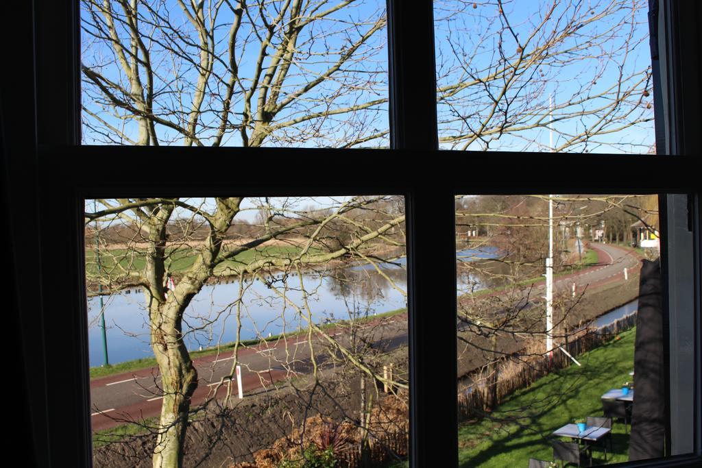 The Riverside Logies & Restaurant Maarssen Bagian luar foto